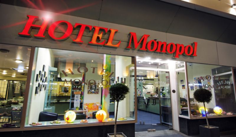 Hotel Monopol Dusseldorf Bagian luar foto